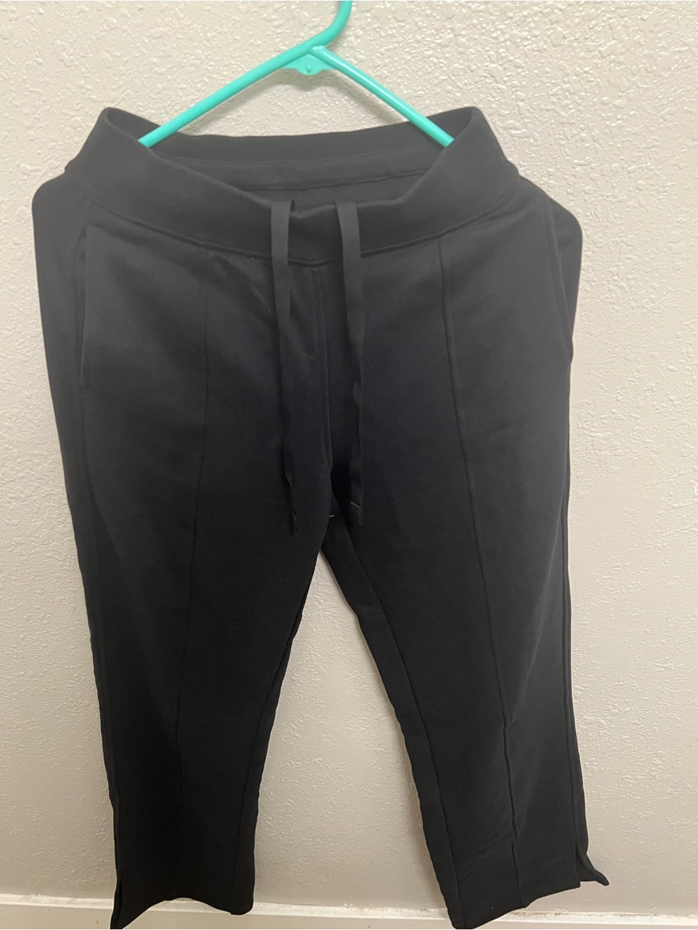 Alo Yoga Sweats